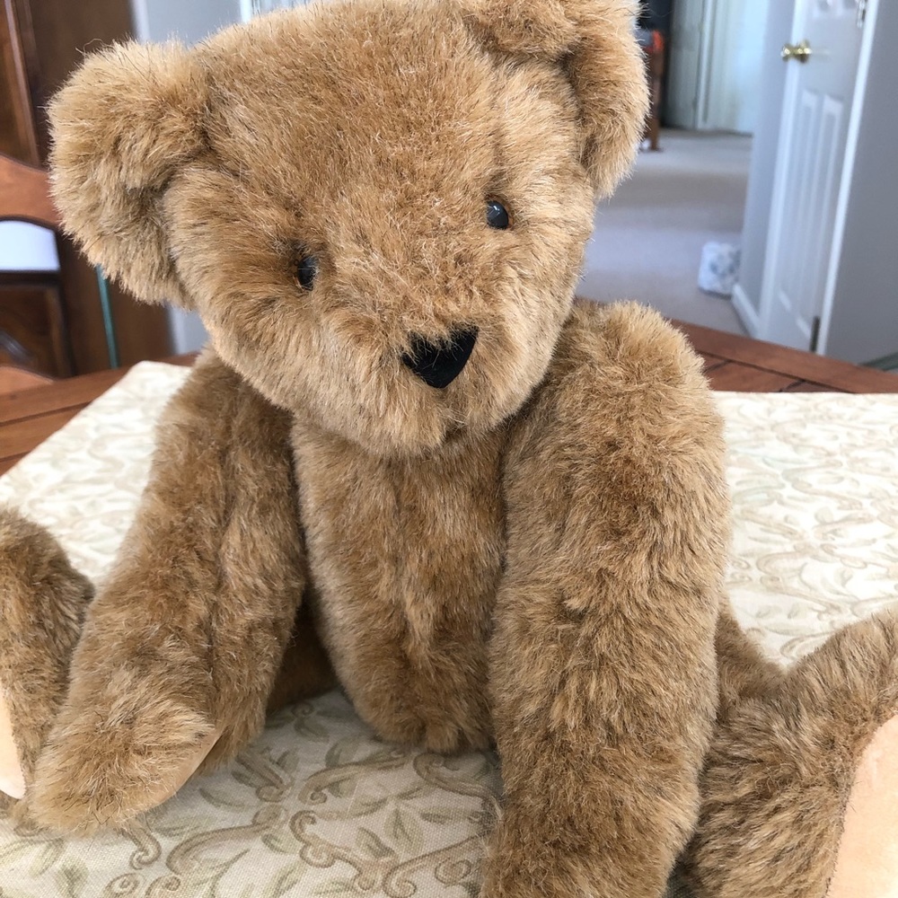 Vermont Teddy Bear Company Posable Bear 16”